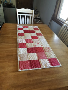 Table Runner- Country Red and Cream Patchwork