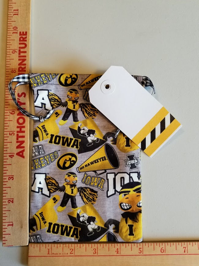 Drawstring Bags - Sports Collection - Hawkeyes - MEDIUM